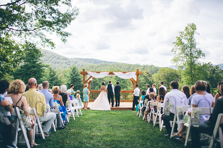 Julia And Chris White Oaks Barn Wedding Ben And Colleen